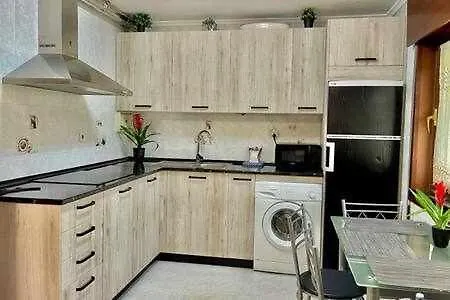 Tonpoi Etxea , Con Vistas Al Mar