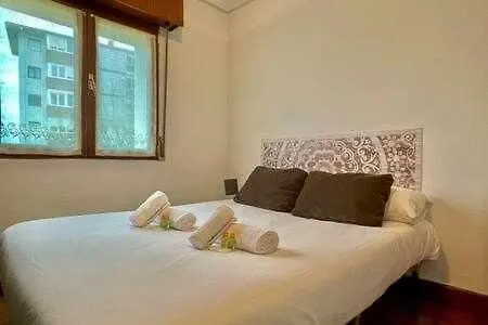 Tonpoi Etxea , Con Vistas Al Mar. *