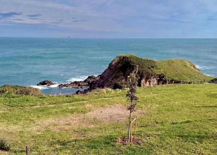 Tonpoi Etxea , Con Vistas Al Mar.